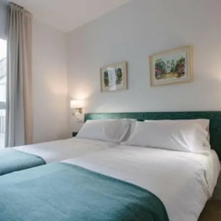 Rg Plaza Del Salvador Appartement *