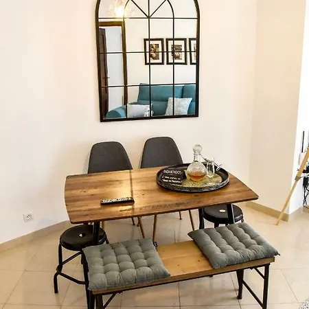 Alohamundi San Leandro Apartment Seville