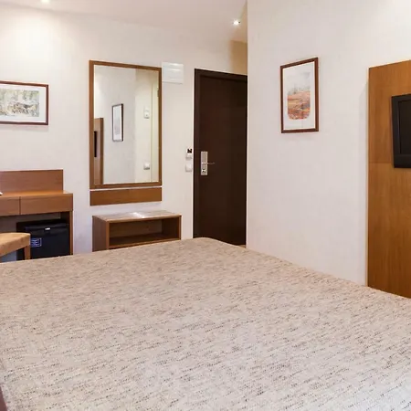 Don Paco Hotel 3*