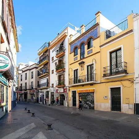 Alohamundi San Esteban Seville