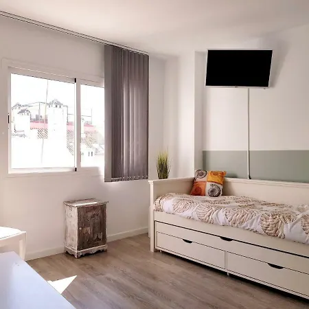 Calle Adolfo Cuellar Apartment Seville
