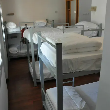 Lemon Garden Hostal *