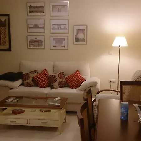 Karivu Sauceda Apartment Seville