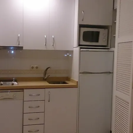 Karivu Sauceda Seville