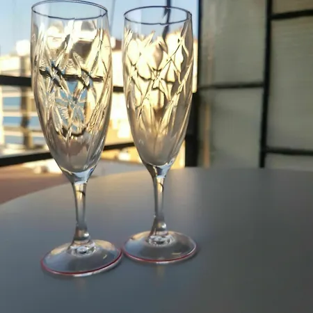 Victoria Apartment *
