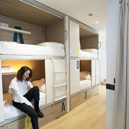 Hostel U-sense For Seville