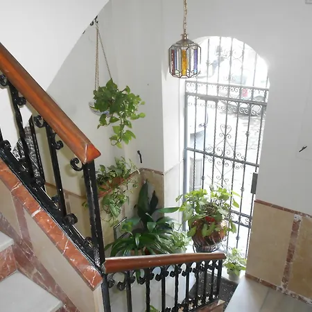 Konukevi Perez Montilla 2*
