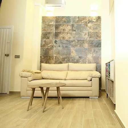 Deluxe In La Giralda Apartment *