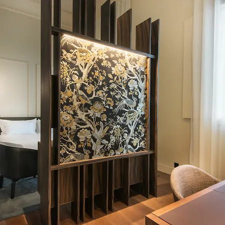 Mercer Sevilla 5*