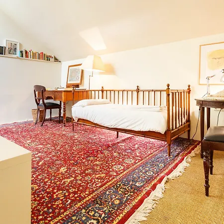 Carlos Canal Apartment *