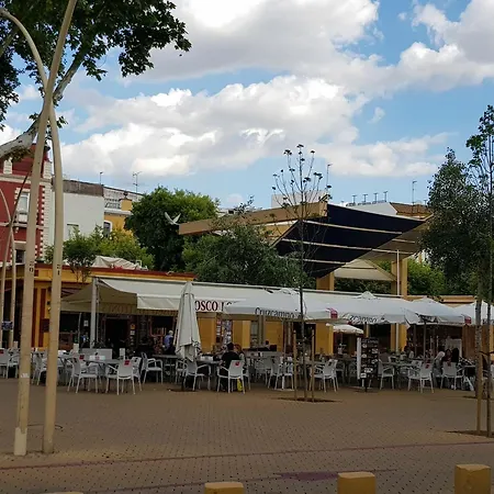 With 2 Bedrooms In Sevilla, With Wifi Apartment
