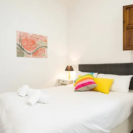 Holi-rent Estudio Banos Seville