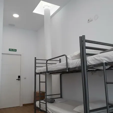 Hub Hostel *