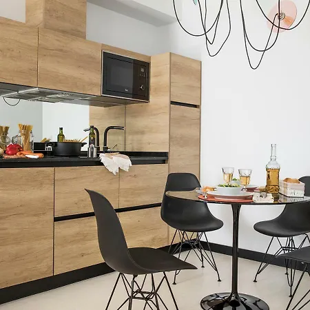 Feria Pool & Luxury Apartment Seville