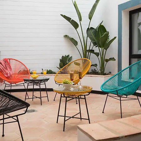 Feria Pool & Luxury * Seville