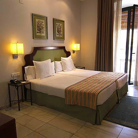 San Gil 4* Sevilha
