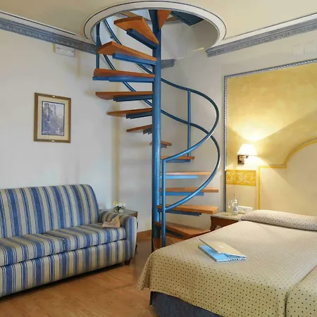 Eurostars Regina 3* Sevilla