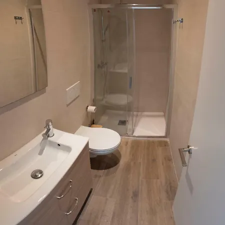 Apartment In Luxury V33-1a *