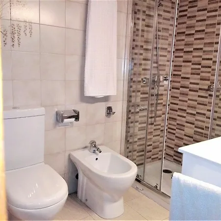 Hotel Apartamento Bobby Deglane Seville