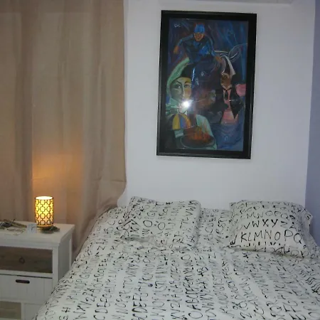 Homestay Beds Triana