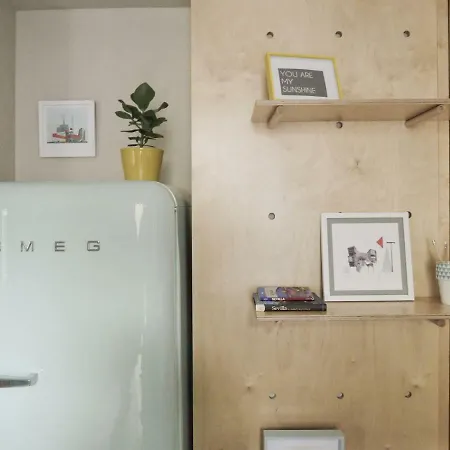 Apartamento Vintage Con Balcones *