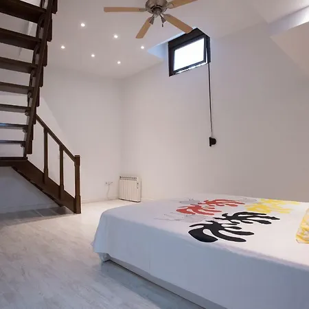 Alohamundi Amador De Rios Apartment Seville