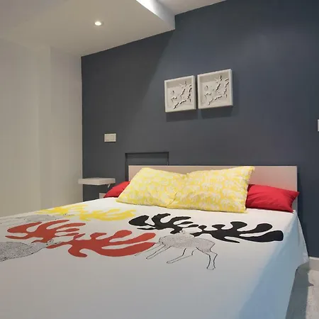 Alohamundi Amador De Rios Apartment Seville