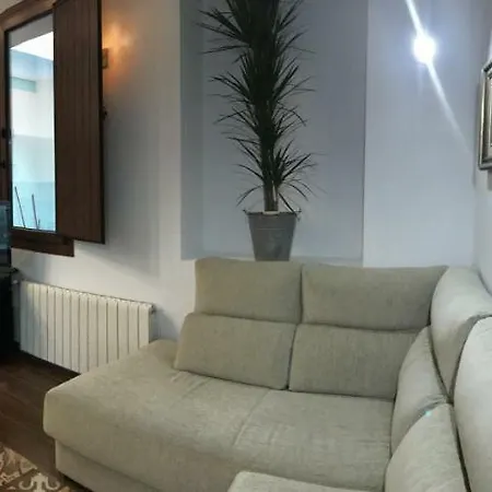 Pilatos Apartment Seville