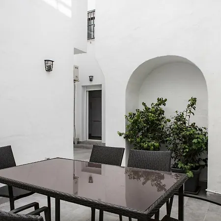 Mendoza Apartment Seville