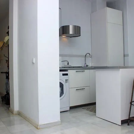Centro 7 Revueltas Seville