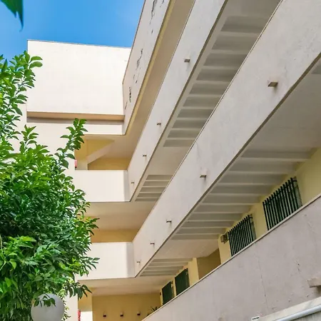 Apartment Alfonso Xii 28a Seville