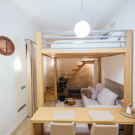 O&L Byron Suites * Siviglia