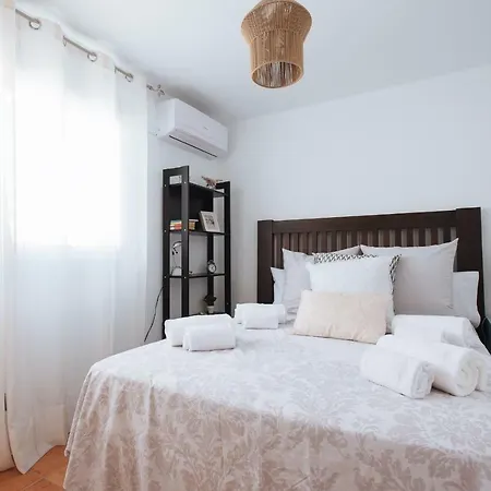 Cozy Attic With Terrace- 1bd 1bth- San Vicente *