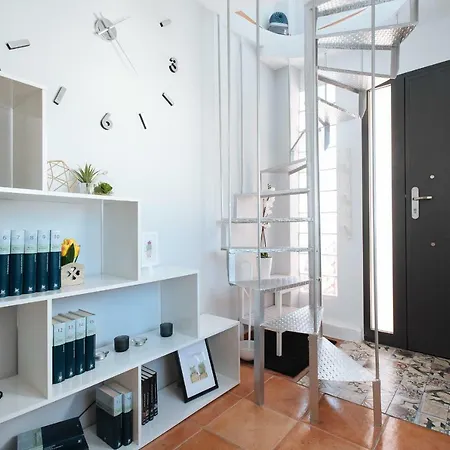 Cozy Attic With Terrace- 1bd 1bth- San Vicente Apartment Seville