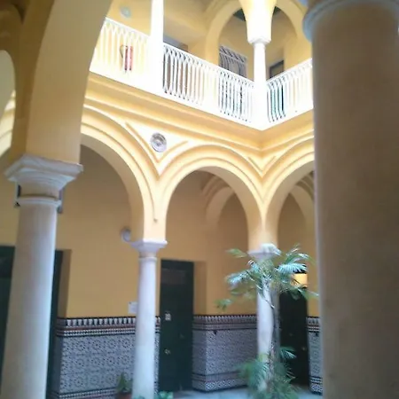 Holidays Isbilia Centro By Valcambre Apartment