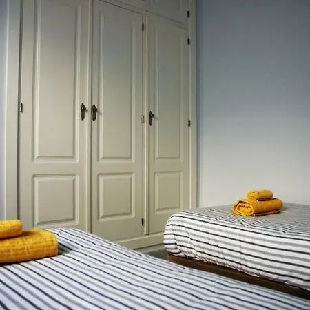 Apartment Encantador Atico Con Terraza Seville