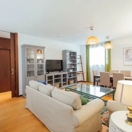 Apartamento En Triana Nuestro Padre Jesus Nazareno 2 *