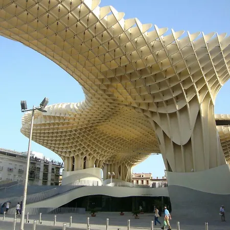 Centro Plaza Salvador, Wifi Free& Parking Opcional Seville