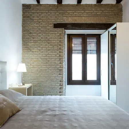 Almazen Apartamentos, Arrayan 23 *