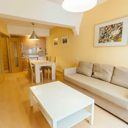 Apartment Bright And Wide 1bd 2bth- Jose Gestoso *
