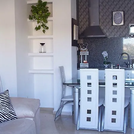 Torre Apartment *