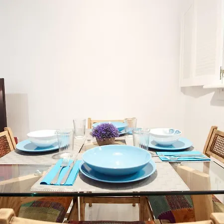 Apartment Monsalves Courtyard By Valcambre *