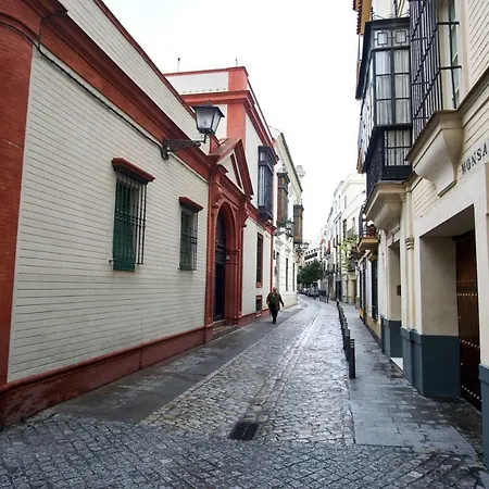 Monsalves Courtyard By Valcambre Apartment Seville