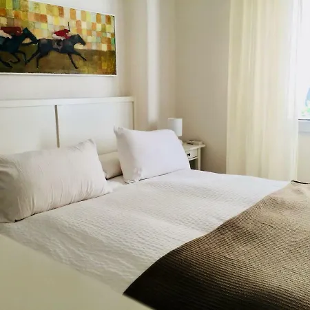 Luminoso Apartamento Plaza De Cuba * Sevilla