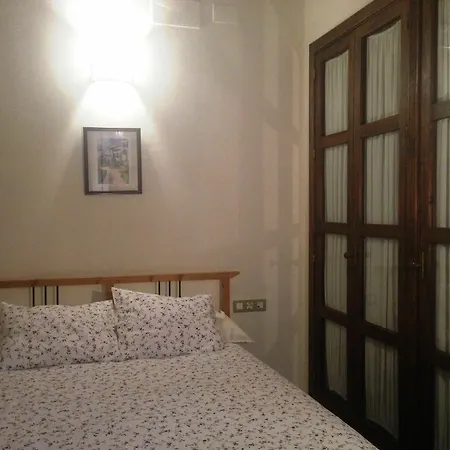 Deluxe Arco De La Macarena Apartment Seville