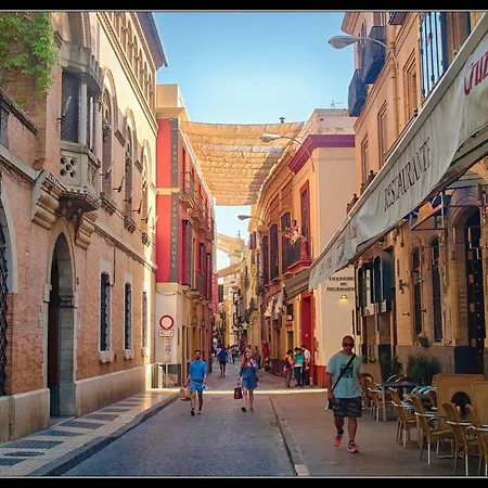 Calle Cuna Sevilla