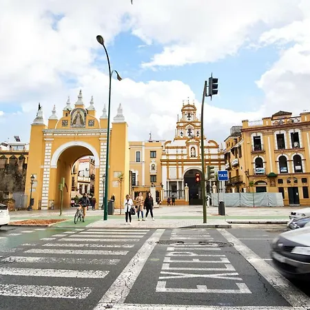 Resolana Walls Apartment Seville