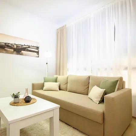 San Julian Apartment