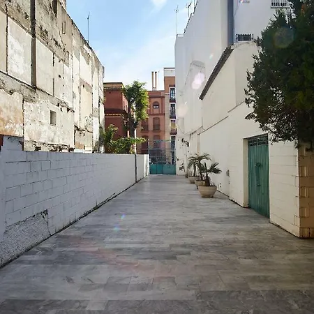 Apartment San Jacinto Triana By Valcambre