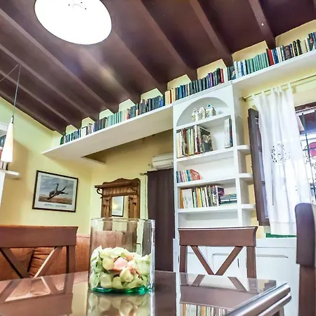 Corral De La O Triana By Valcambre Apartment *